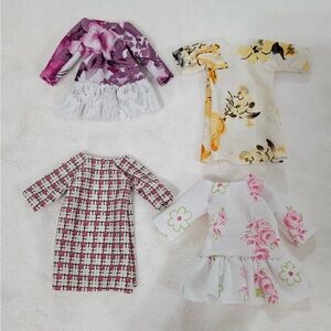 Blythe doll clothes bundle 35